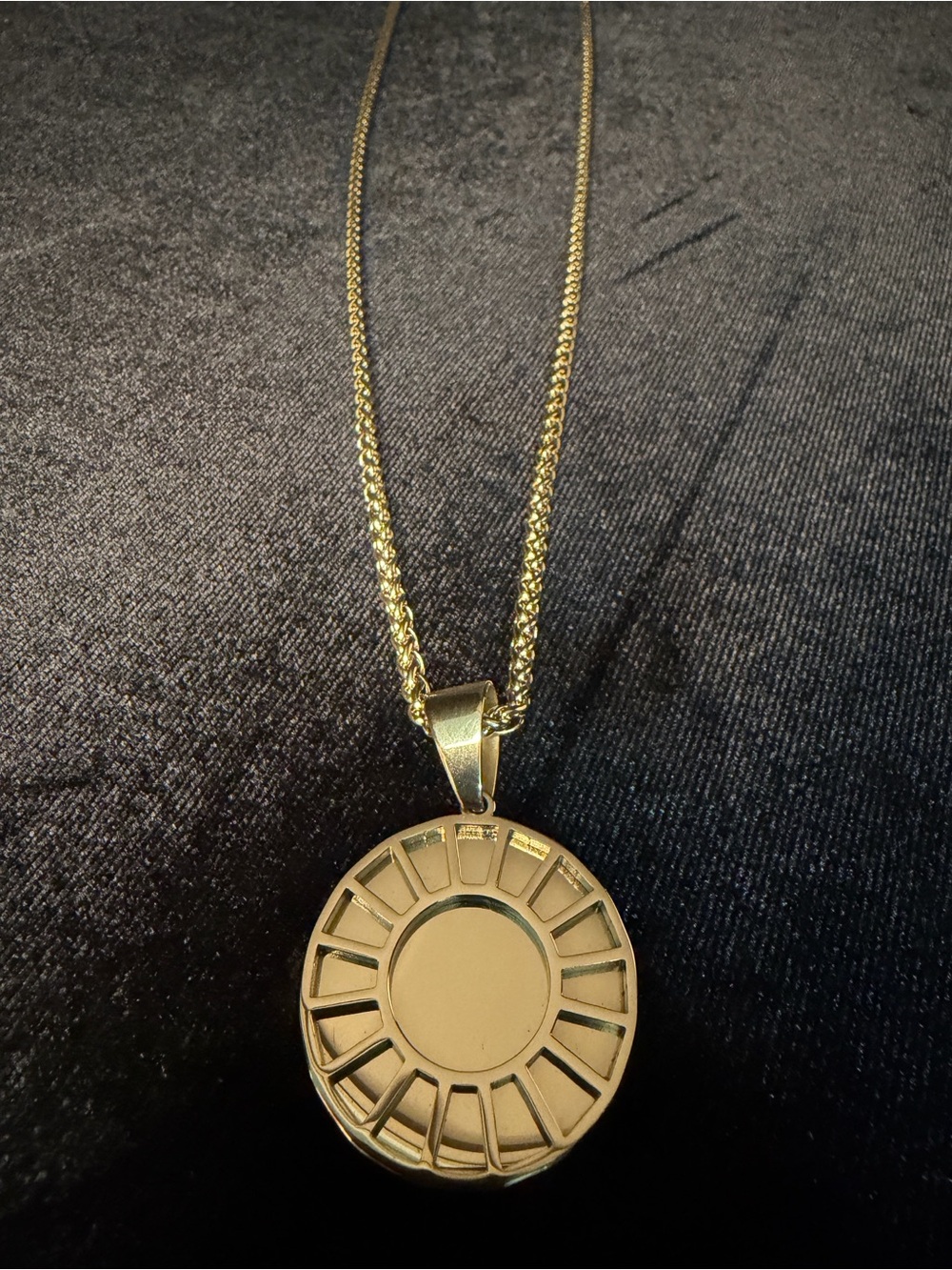 24in 3MM 14K Gold Premium Plated Wheat chain 30MM Round Sun Medallion Pendant